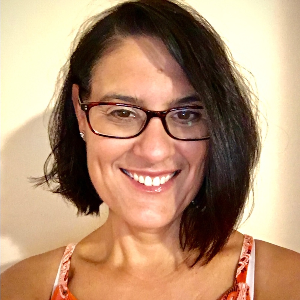 Meet your Posher, Danielle